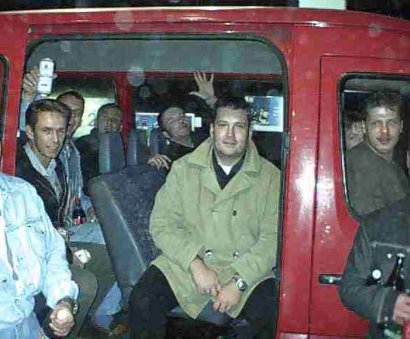 2001 06 Bus neu